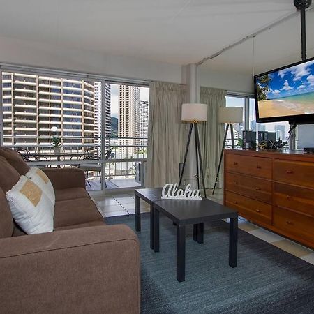 Resort Life At A Low Price- Ilikai Hotel Honolulu Extérieur photo